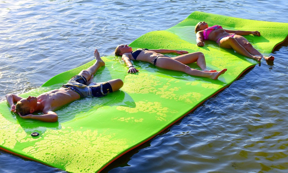 Matte galleggiante a schiuma, Matte galleggiante ad acqua, Multi strati per piscina gigante.