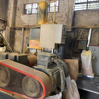 XPE IXPE macchina per la schiumatura Equipaggiamento per la miscelazione della schiuma PE XLPE macchina per la miscelazione interna