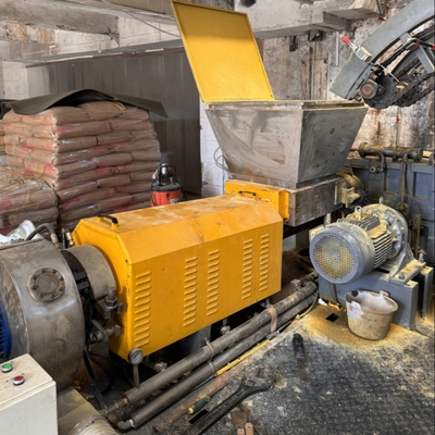 Miscelatore Macchina per la pelletizzazione di materie plastiche a vite singole IXPE Granulazione di PE