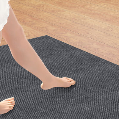 Tappetino morbido autoadesivo antigraffio per gatti resistente all'usura da 200 cm per la protezione dei gradini