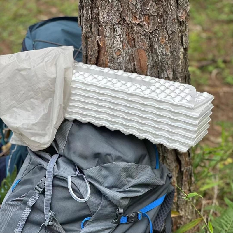199g Peso Matto da letto in schiuma a cellule chiuse Concavo Convesso Uovo grossa per viaggio sul campo