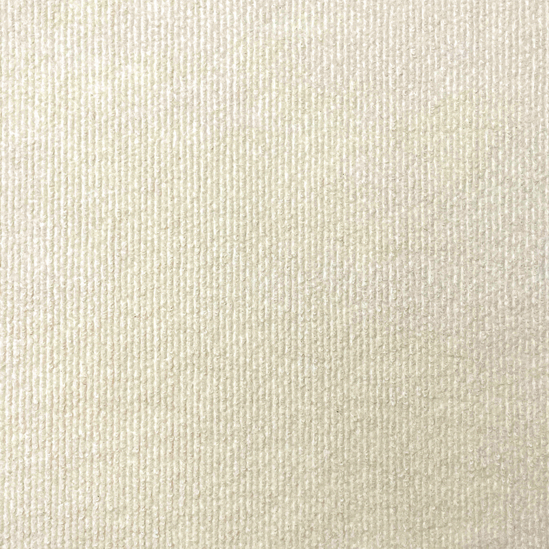 Tappetino tiragraffi autoadesivo rifilabile bianco latte per la protezione dei gradini